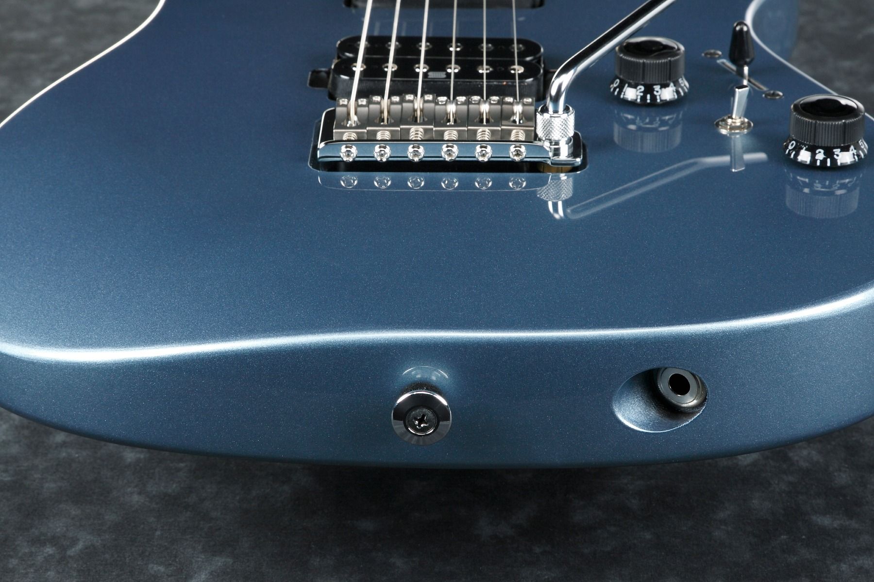 Ibanez Az Prestige Ice Blue Metallic Az2402 Icm Electric Guitar W Case